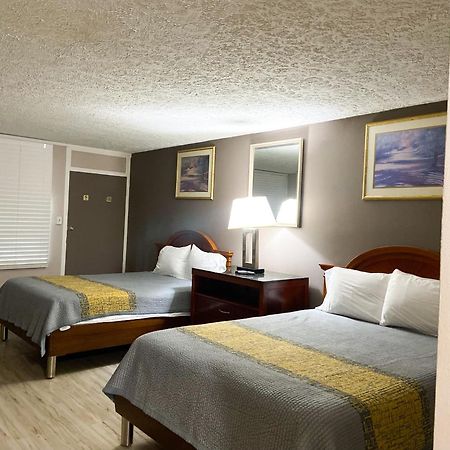 Apm Inn & Suites Martinsburg Esterno foto