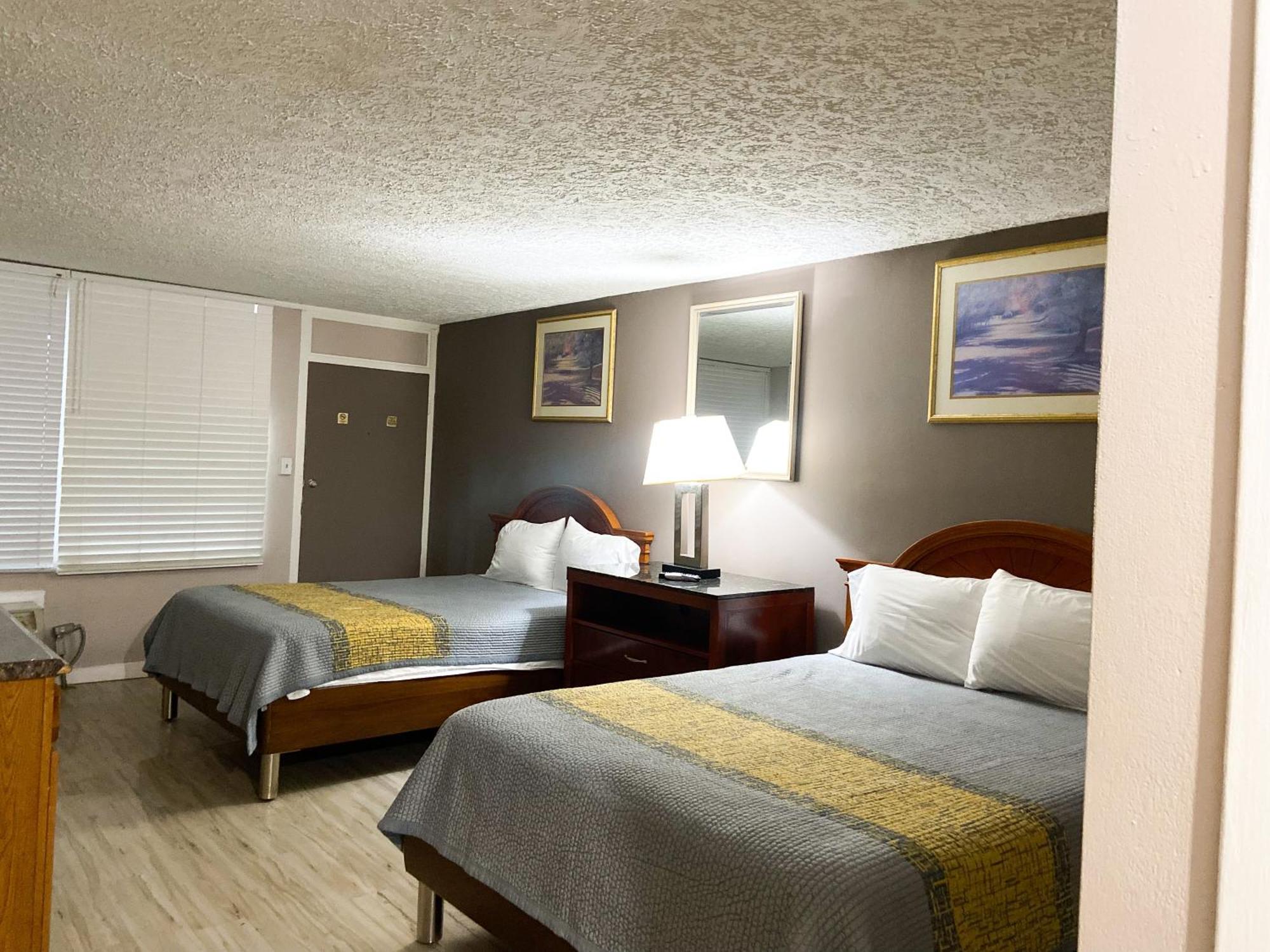 Apm Inn & Suites Martinsburg Esterno foto